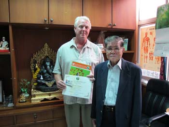 November 30th. 2009, Aachan, Dr. Anthony James receives LifeTime Membership Recognition with Union of Thai Traditional Medicine Society.